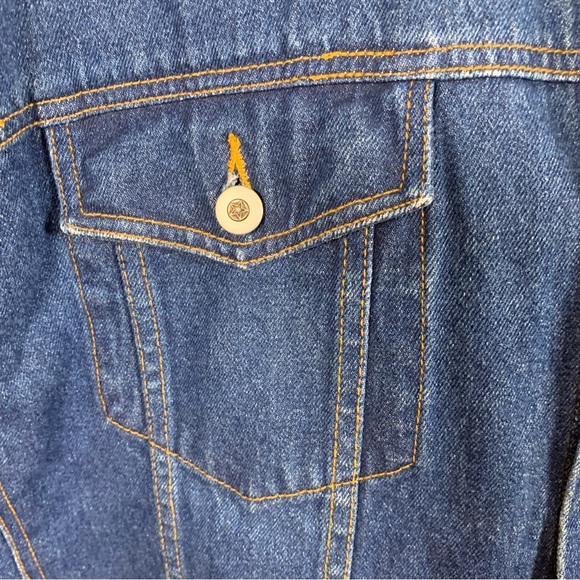 Vintage 90s Y2K Denim Jacket Riviera Hotel Las Vegas Men L Trucker Jean Blue EUC - Picture 6 of 15